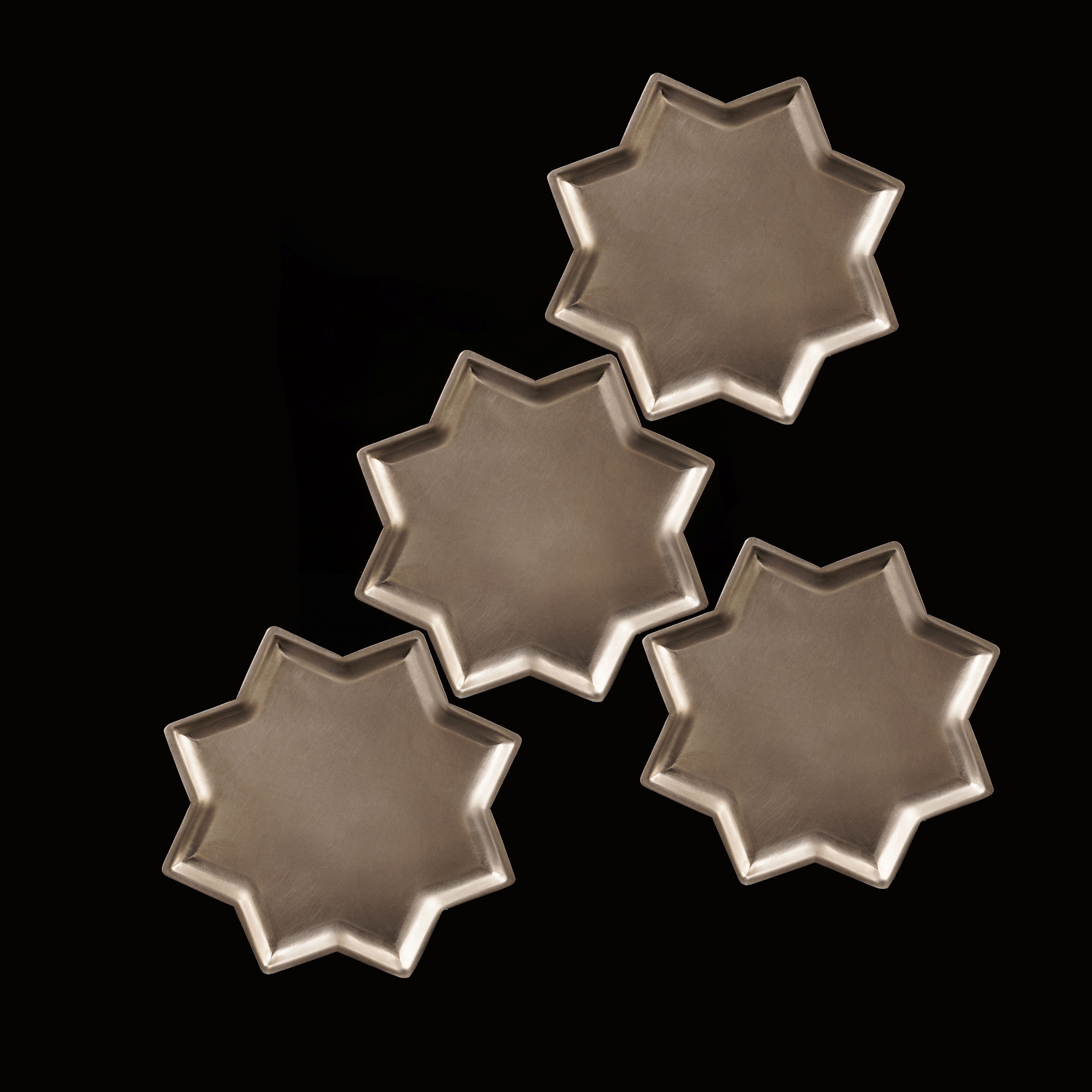 8 Point Star Plate With Kalai Set of 4