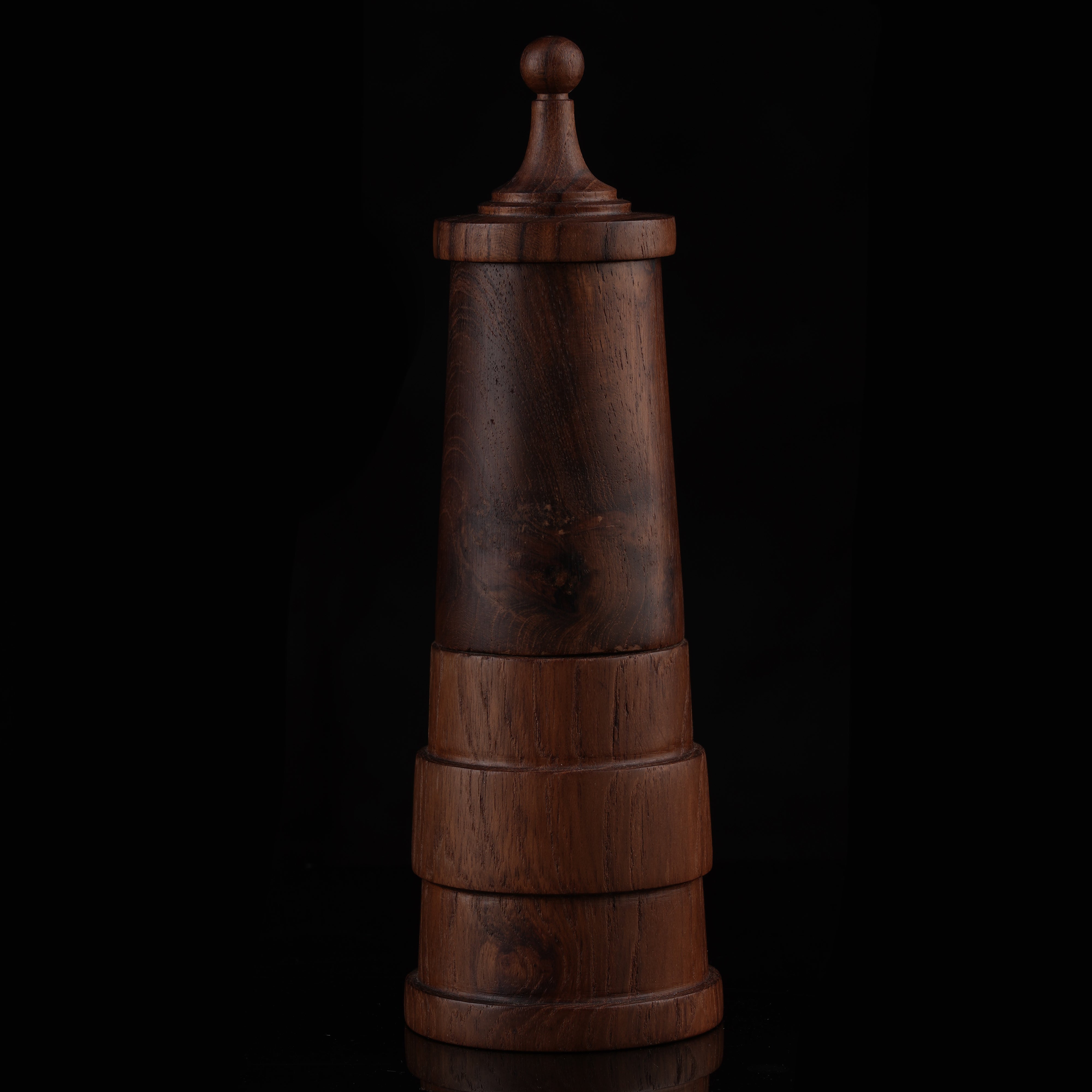 Lutyens Pepper Mill