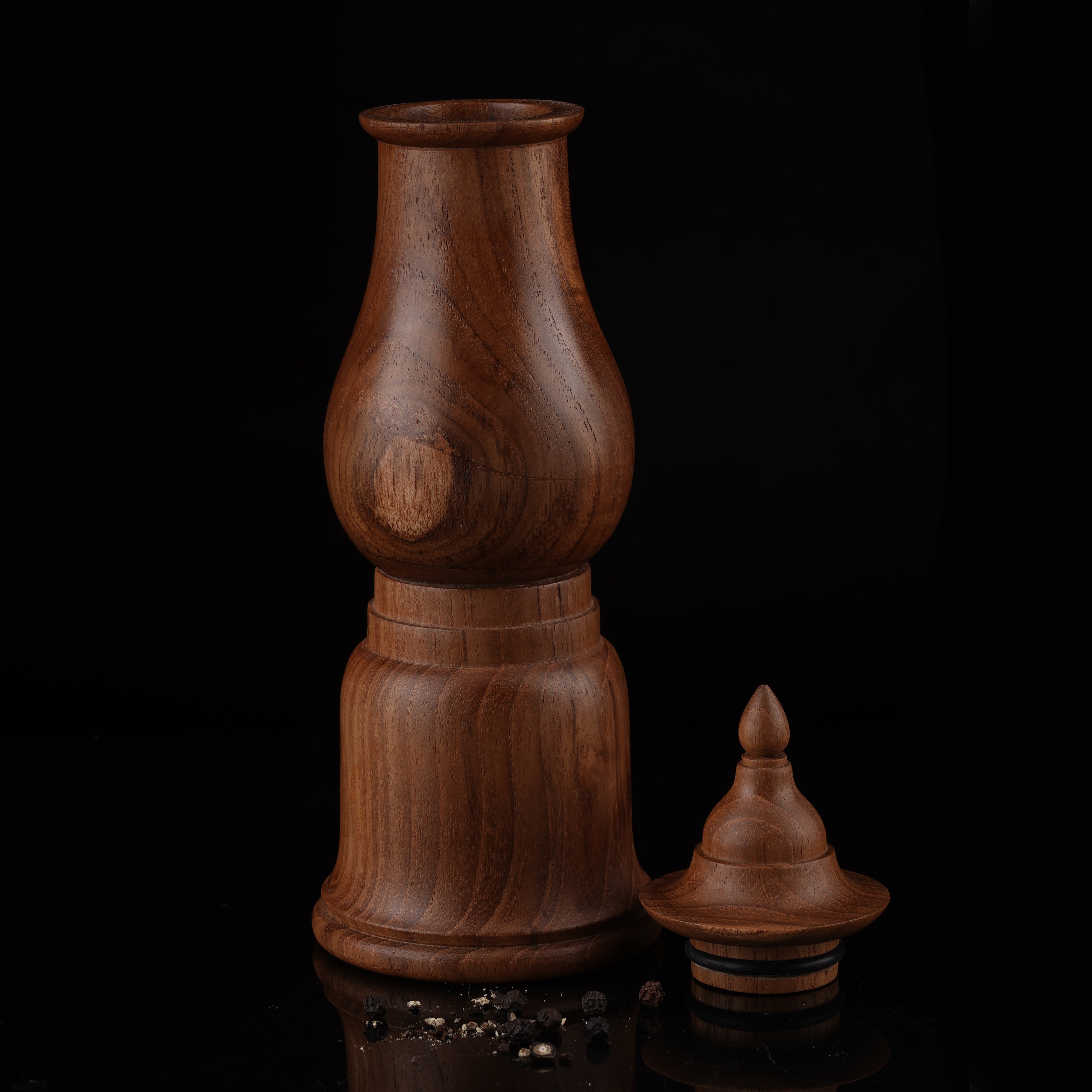 Lutyens Pepper Mill