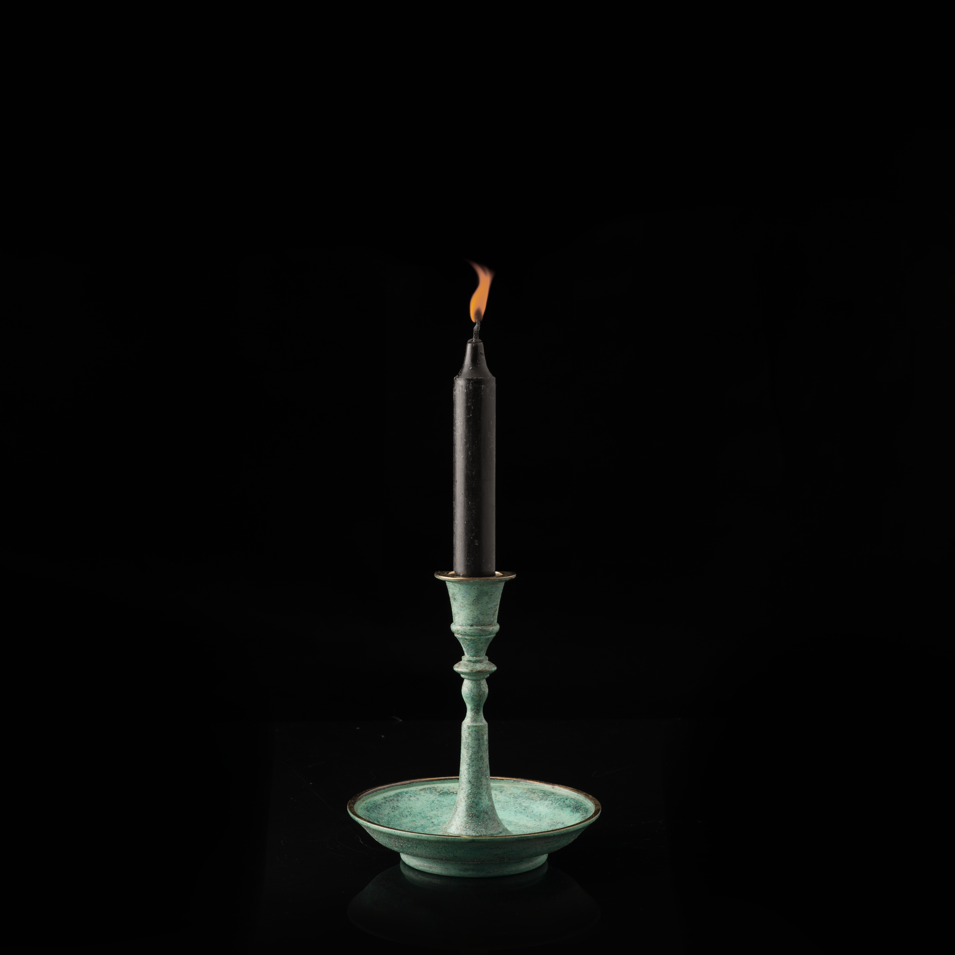 Zebrowski Candlestand