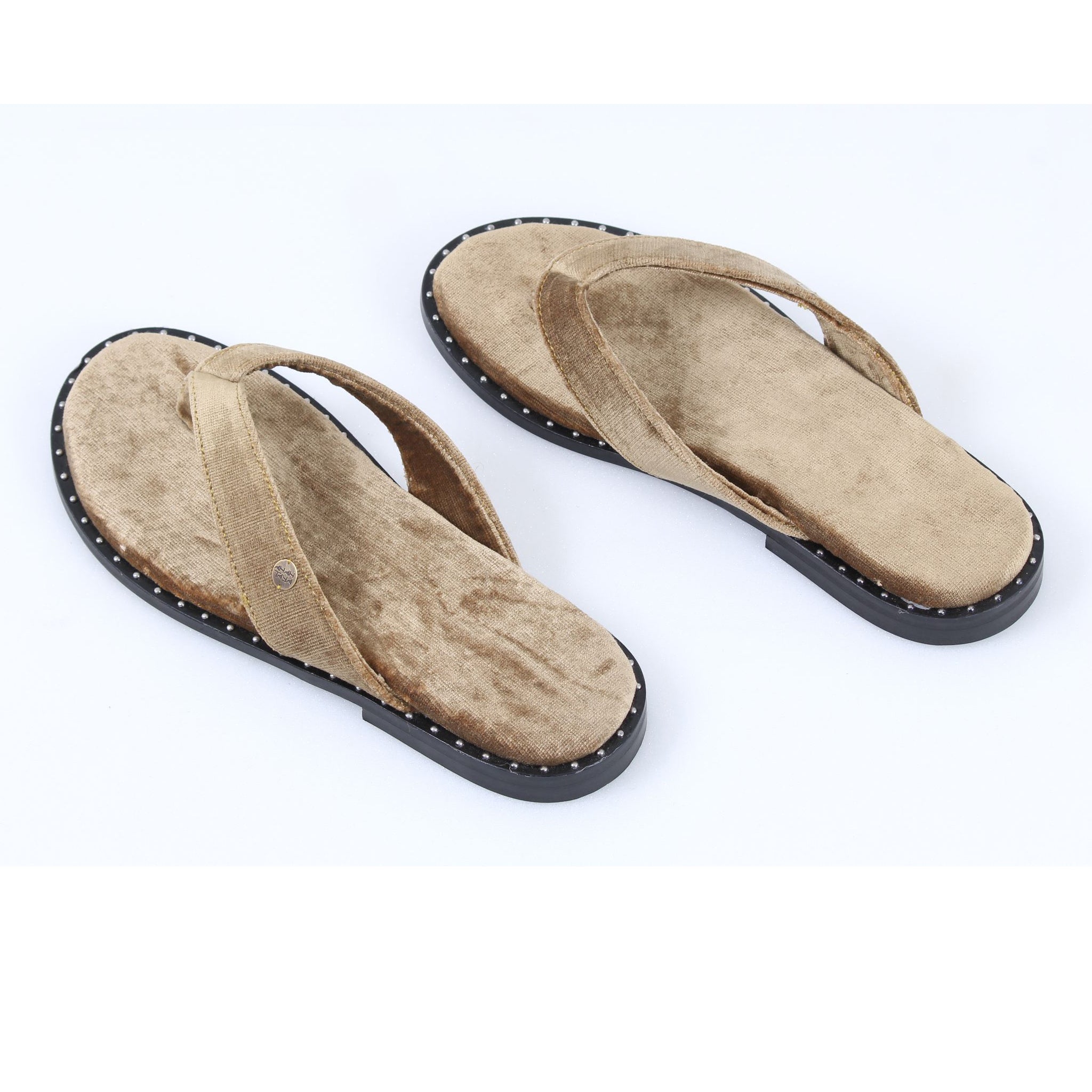 Cloth chappals 2025